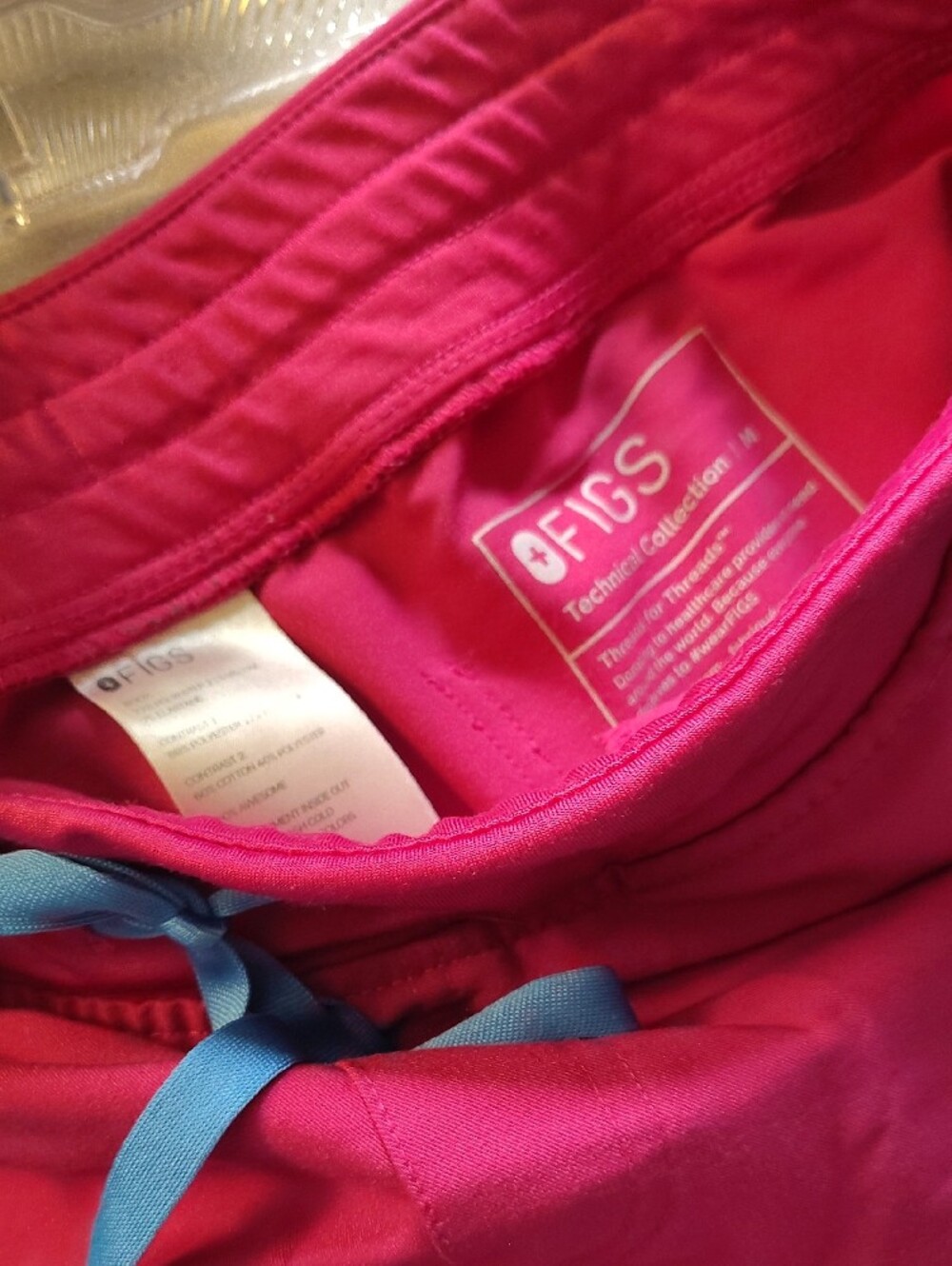Figs Raspberry Sobert Scrubs Set - Picture 8 of 8
